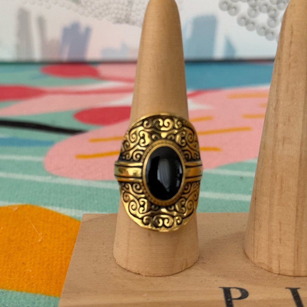 Plunder Gold and Black Ornate Ring